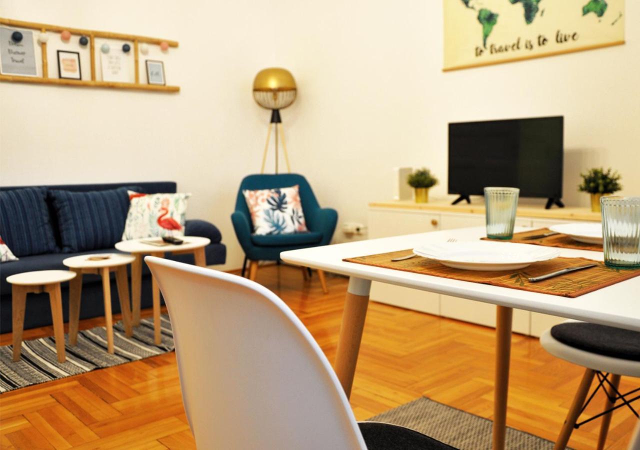 Cozy Design - Near Keleti & Citypark Apartamento *